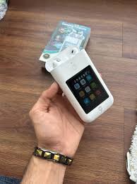 AirPods with 2.8-Inch HD Touch Screen &amp; 8000mAh Power Bank